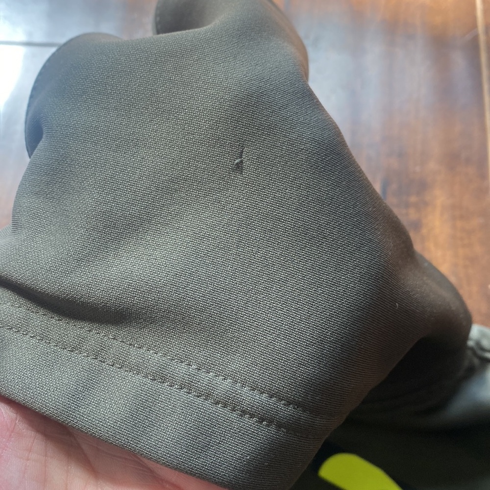 Nike size 7 athletic suit - play - Picture 4 of 9